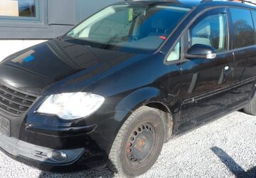 VW Touran 294.923 km 1.300 &euro; Greifswald 17489