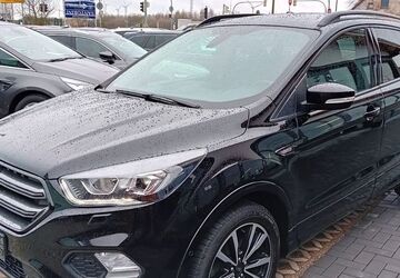 Ford Kuga 186.231 km 17.980 &euro; Karlsburg OT Moeckow 17495