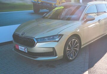 Skoda Superb 6.400 km 44.000 &euro; Grimmen 18507