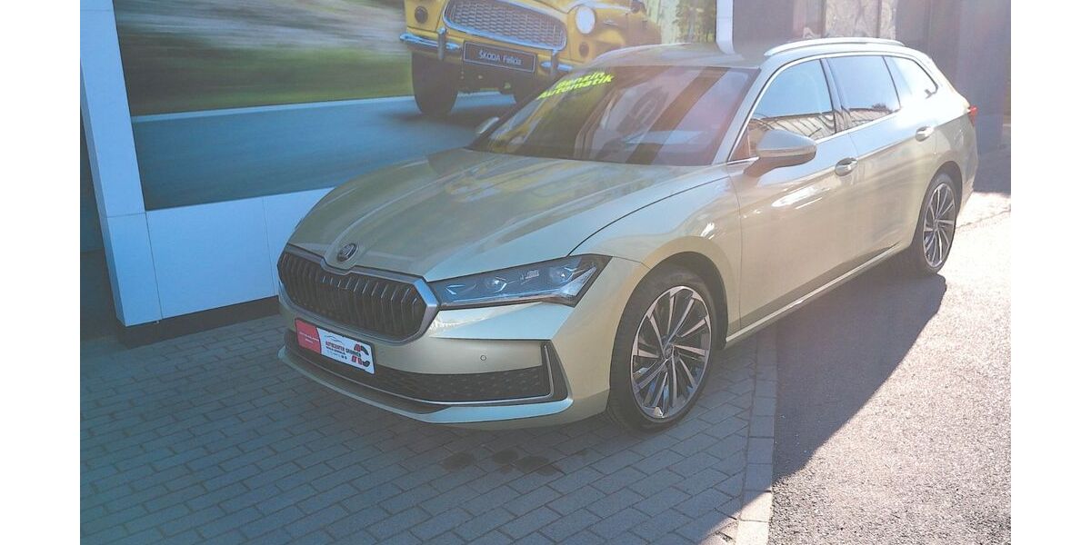 Skoda Superb 6.400 km 44.000 &euro; Grimmen 18507