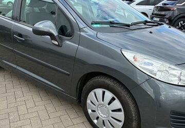 Peugeot 207 69.990 km 4.290 &euro; Greifswald 17489
