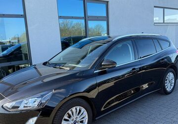 Ford Focus 54.313 km 17.990 &euro; Greifswald 17489