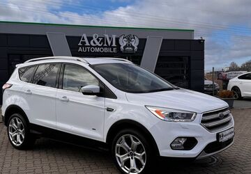 Ford Kuga 96.000 km 15.900 &euro; Greifswald 17489