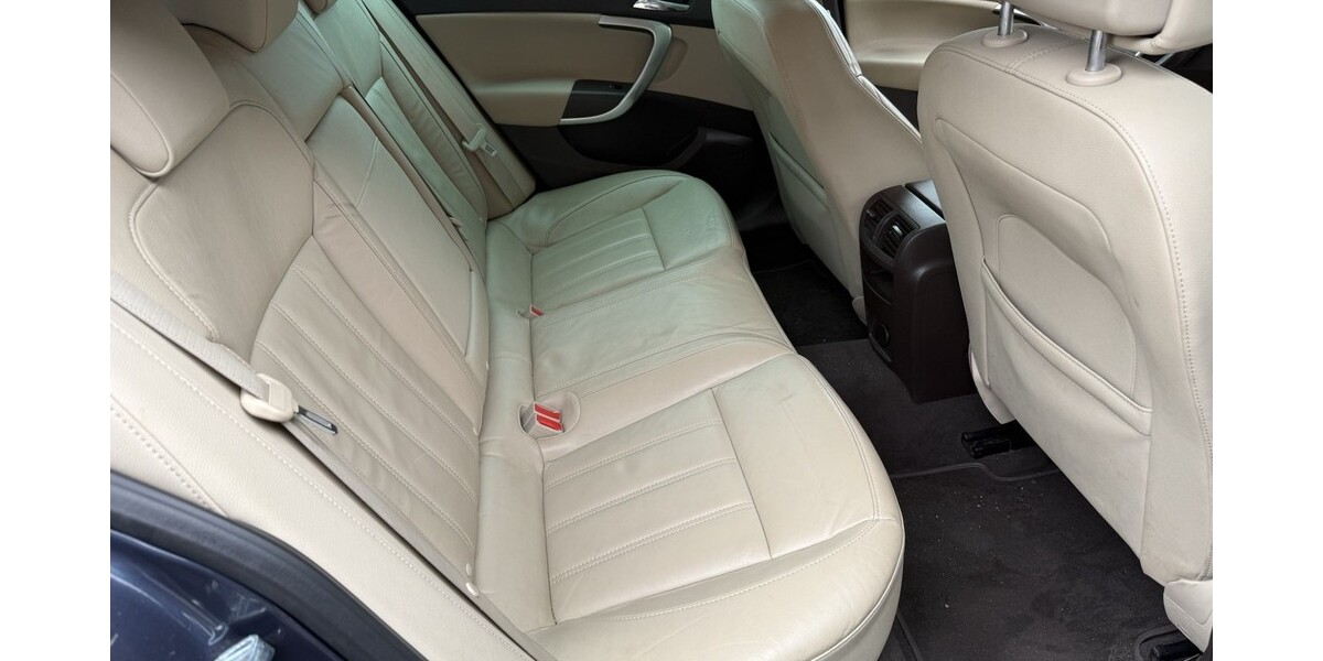 Opel Insignia 361.700 km 3.200 &euro; Greifswald 17489