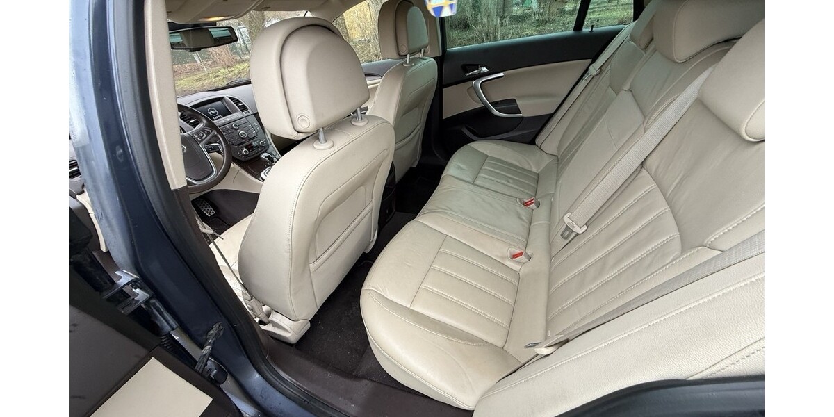 Opel Insignia 361.700 km 3.200 &euro; Greifswald 17489