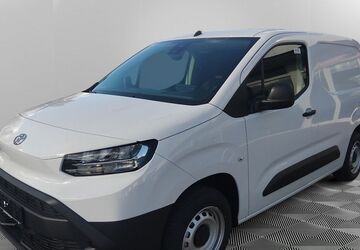 Toyota Proace (Verso) 10.000 km 24.860 &euro; Greifswald 17489