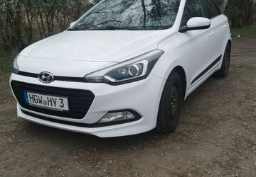 Hyundai i20 77.000 km 10.111 &euro; Greifswald 17493