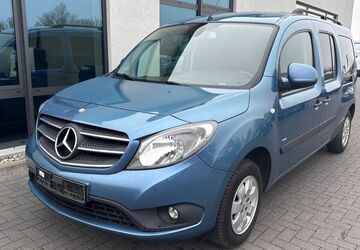 Mercedes-Benz Citan 182.000 km 9.900 &euro; Greifswald 17489